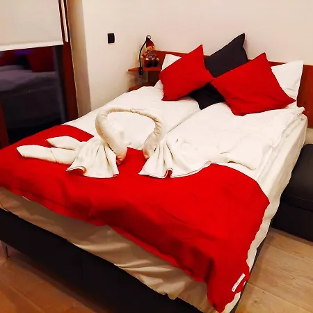 Nest Milmari Apartment *
